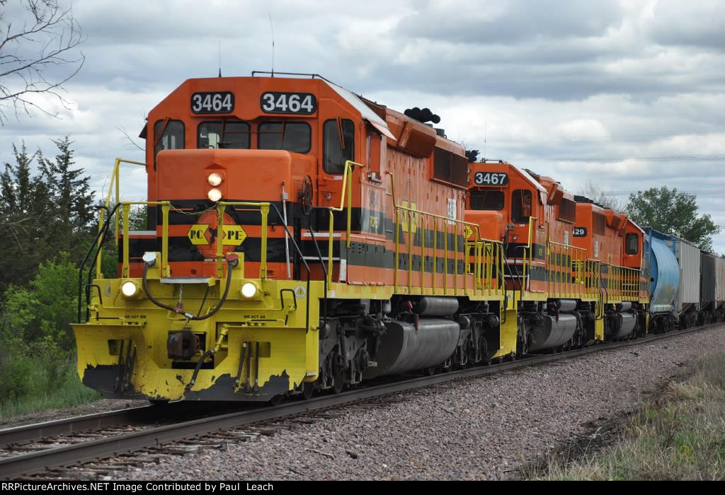 Manifest prepares to enter the siding